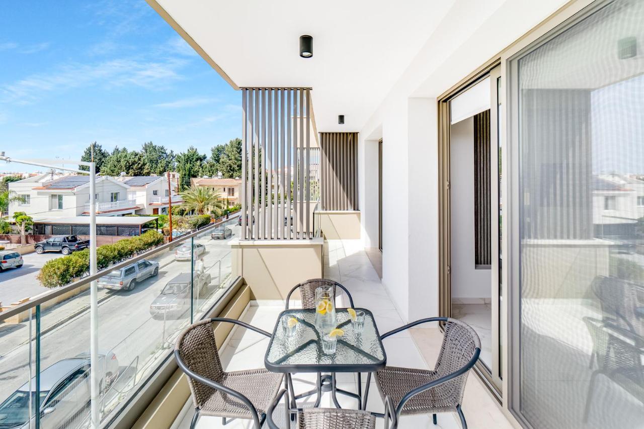 Adolina Apartments By Ezoria Villas Paphos Exterior foto